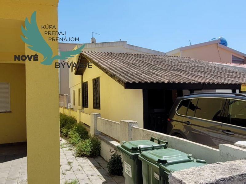 Na predaj dom 3x apartmán len 300m od mora ,Chorvátsko - Vir