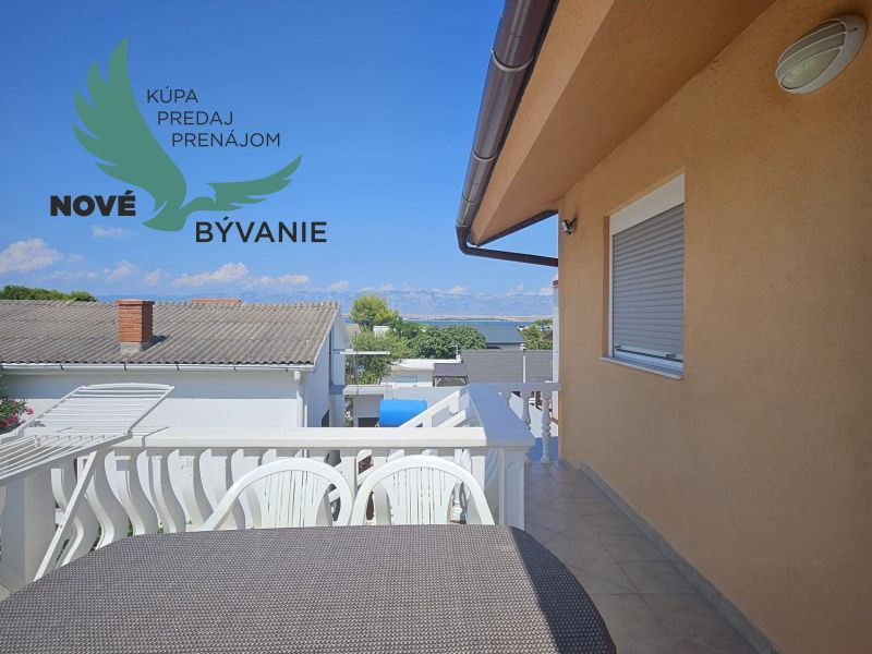 Na predaj dom 4x apartmán s výhľadom na more v Chorvátsku