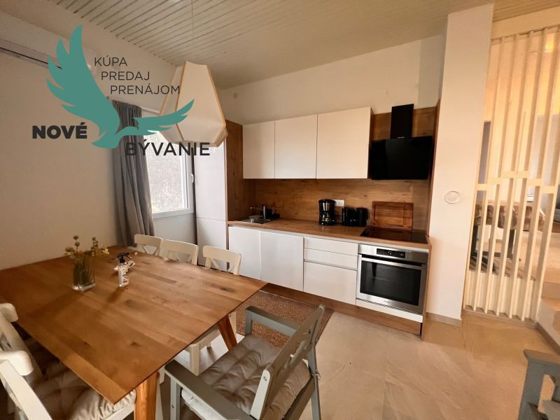 Na predaj dom prvý rad na mori s výhľadom na more v Chorvátsku