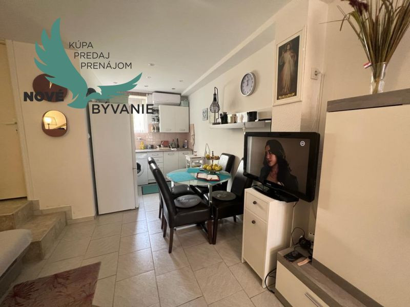 Apartmán len 150m od pieskovej pláže, Chorvátsko - Nin