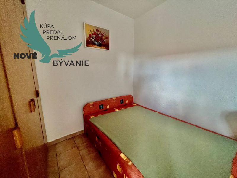 Predaj dom len 60m od mora s výhľadom na more v Chorvátsku