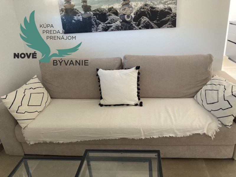 Chorvátsko - Apartmán so strešnou terasou