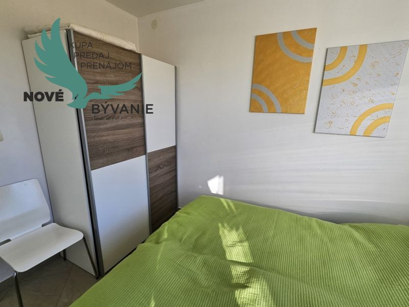 Na predaj  apartmán s výhľadom na more v Chorvátsku