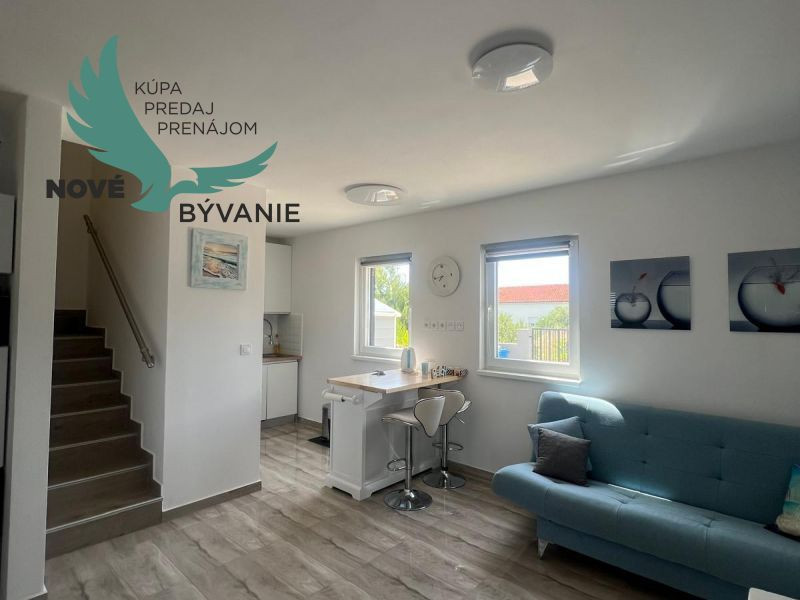 Chorvátsko - Na predaj novostavba s bazénom a výhľadom na more