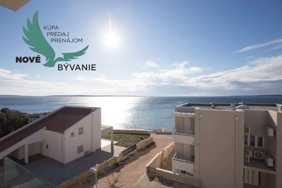 Luxusný apartmán s výhľadom na more len 30m od mora so 4x spálňou v Chorvátsku