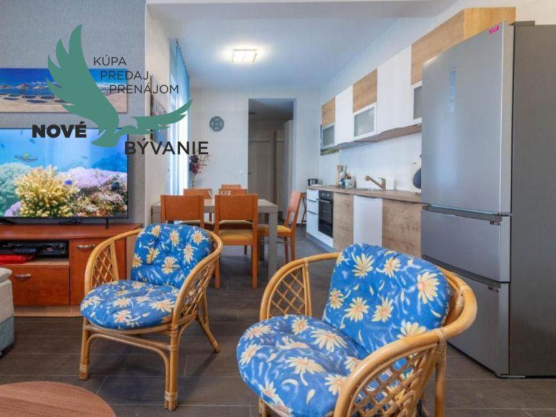 Apartmán s výhľadom na more v Chorvátsku - Privlaka