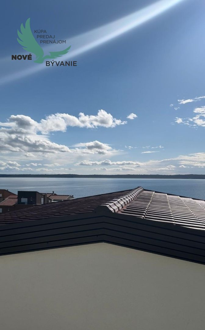 Chorvátsko - Exkluzívne dom 2x apartmán, 150m od mora a výhľadom na more