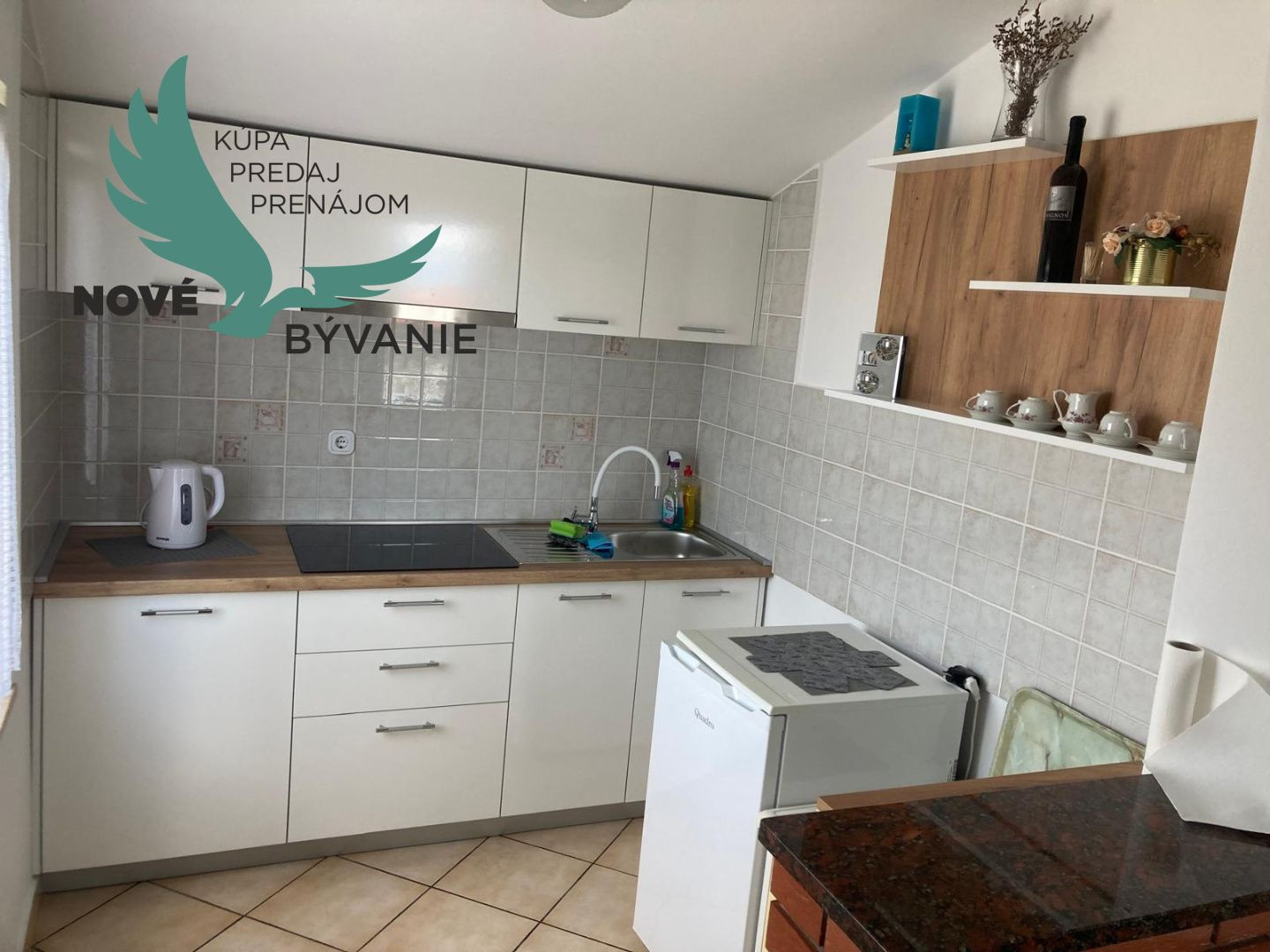 Chorvátsko - Exkluzívne dom 2x apartmán, 150m od mora a výhľadom na more