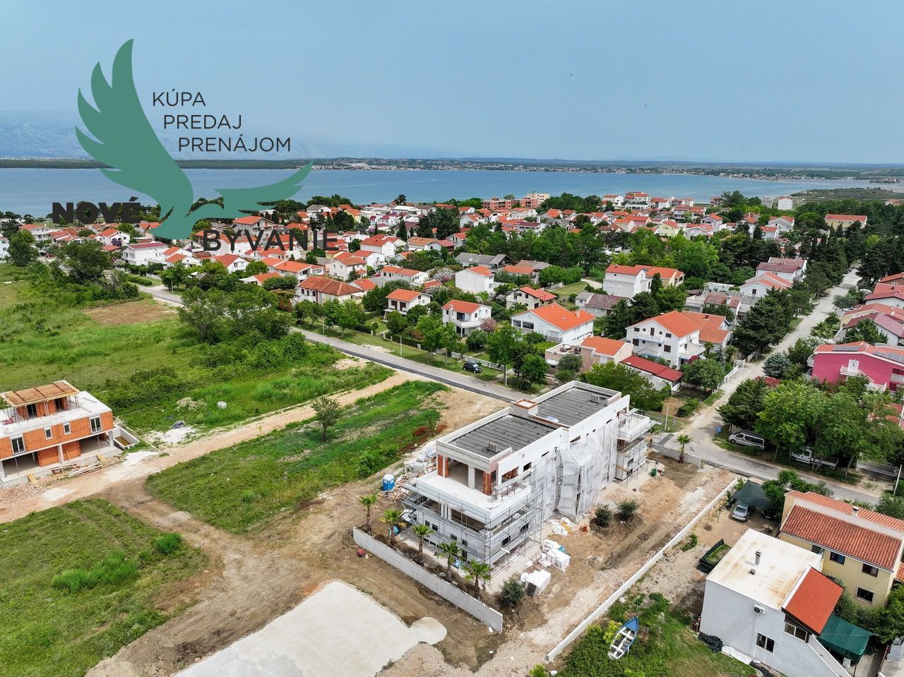 Luxusná novostavba pri nádhernej pieskovej pláži v Chorvátsku - Privlaka