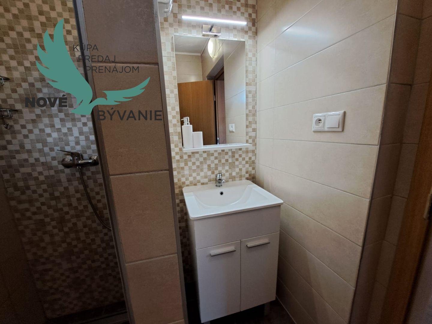 Exkluzívne dom 3x apartmán len 300m od mora v Chorvátsku