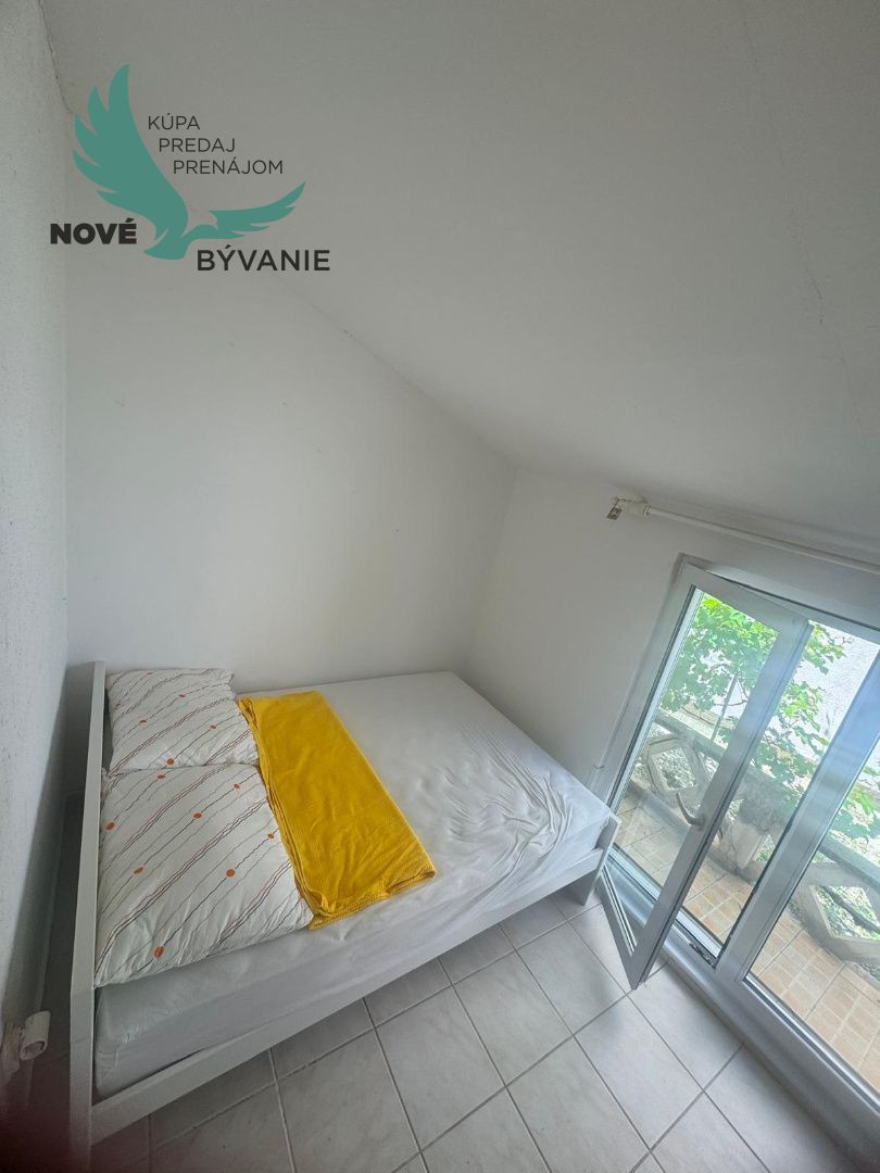 Exkluzívne na predaj domček len 100m od mora jedinečná ivestícia v Chorvátsku