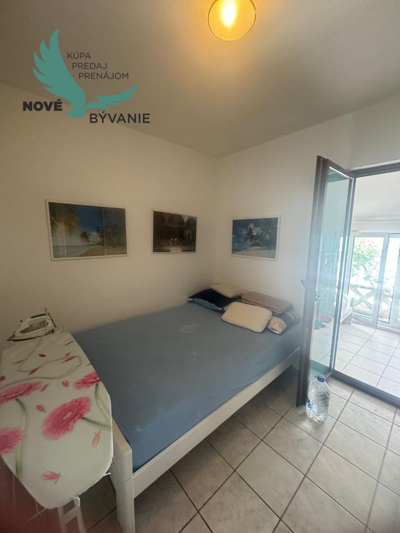 Exkluzívne na predaj domček len 100m od mora jedinečná ivestícia v Chorvátsku