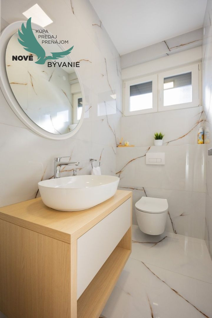 Na predaj luxusná vila s bazénom, výhľadom na more , kompletne zariadená - Zaton - Chorvátsko