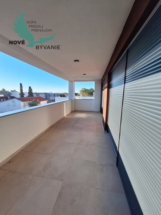 Na predaj novostavba - dvojpodlažný apartmán s výhľadom na more - ostrov Vir-Chorvátsko