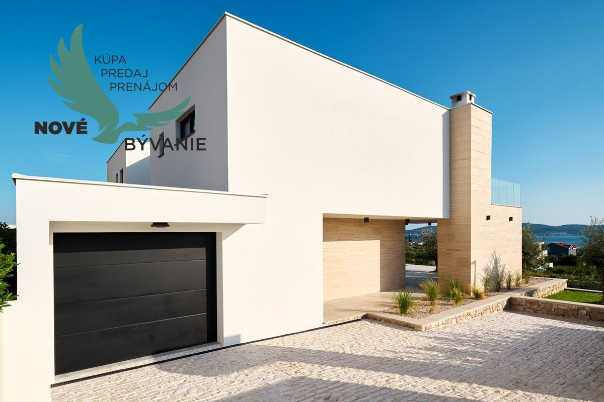 Moderná Vila s Panoramatickým Výhľadom na More – Váš Luxusný Únik k Jadranskému Pobrežiu!