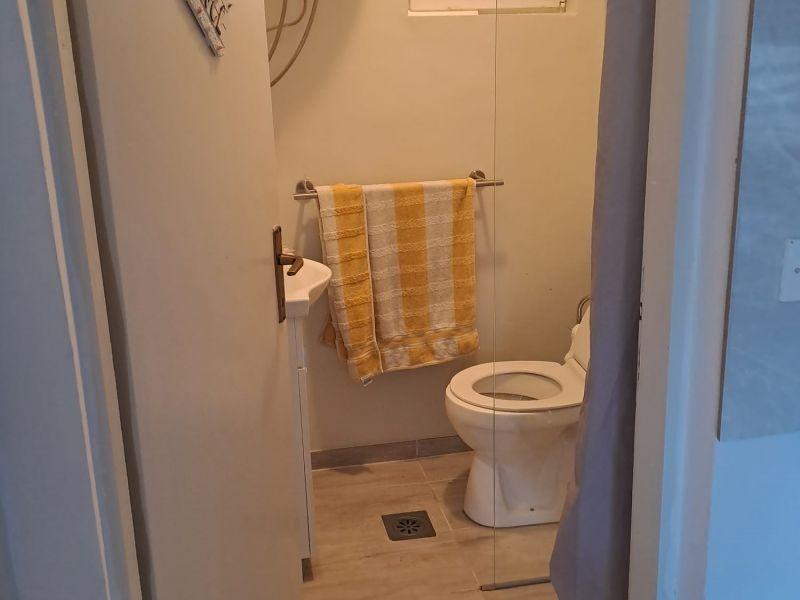 Chorvátsko - Domček v radovej zástavbe s pred záhradkou