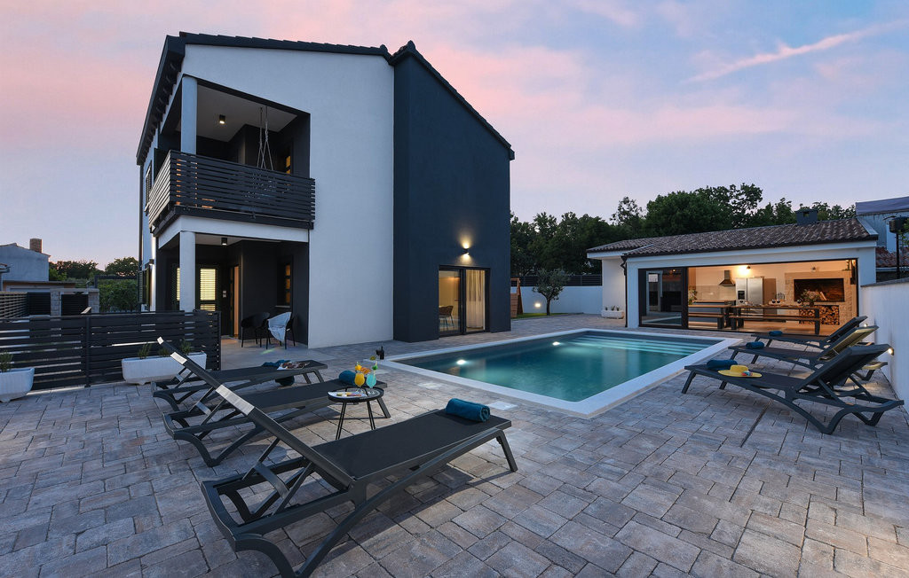 Exkluzívne krásna vila s bazénom  Chorvátsko - Maslenica