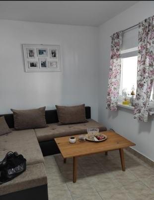 Chorvátsko - Exkluzívne dom s garážou len 120m od mora