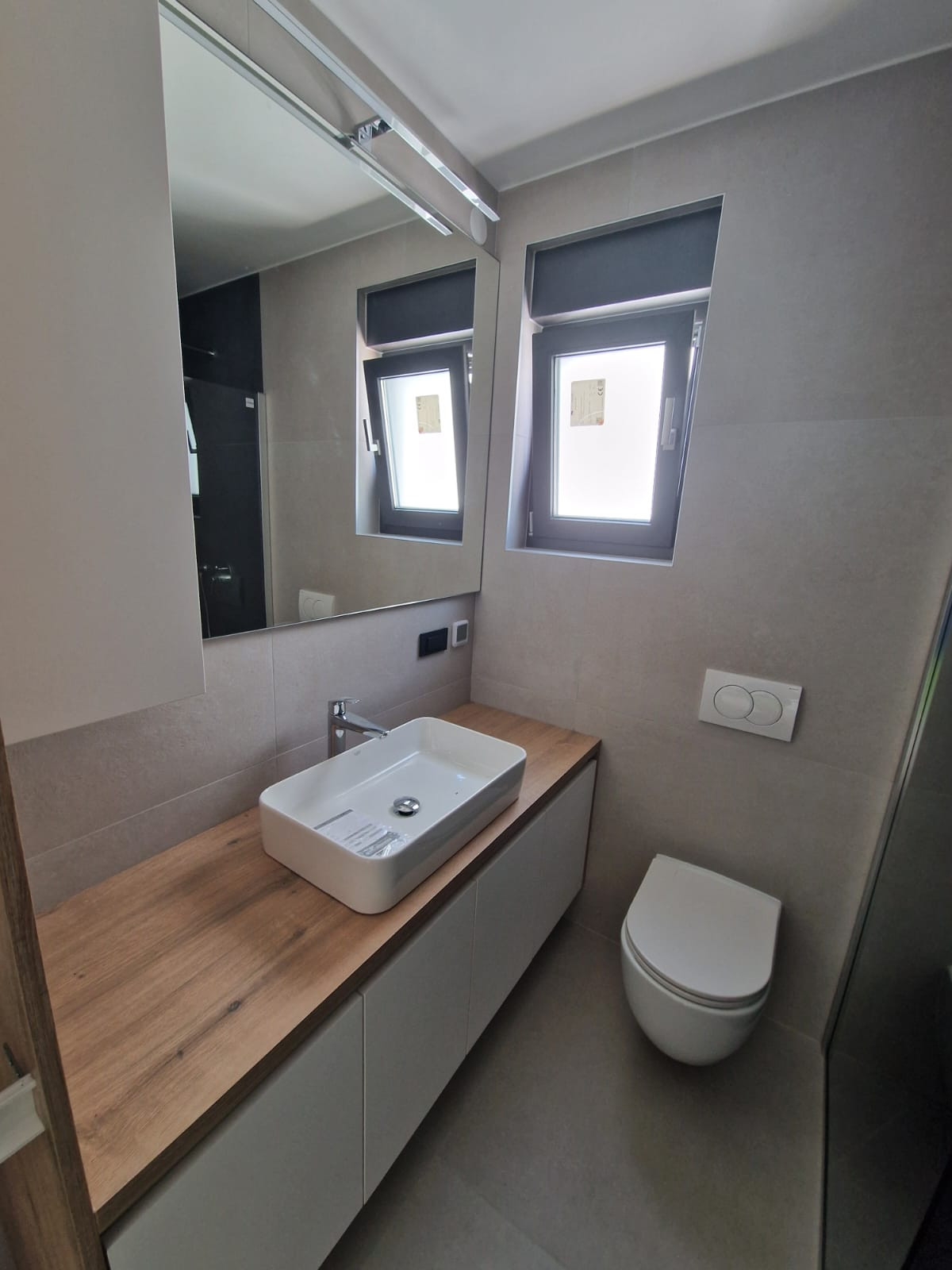 Novostavba apartmánu len 150m od mora s výhľadom na more na ostrove Vir - Jadro pláž