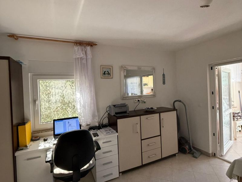 Chorvátsko :Na predaj dom na ostrove Vir – s moderným solárnym systémom!