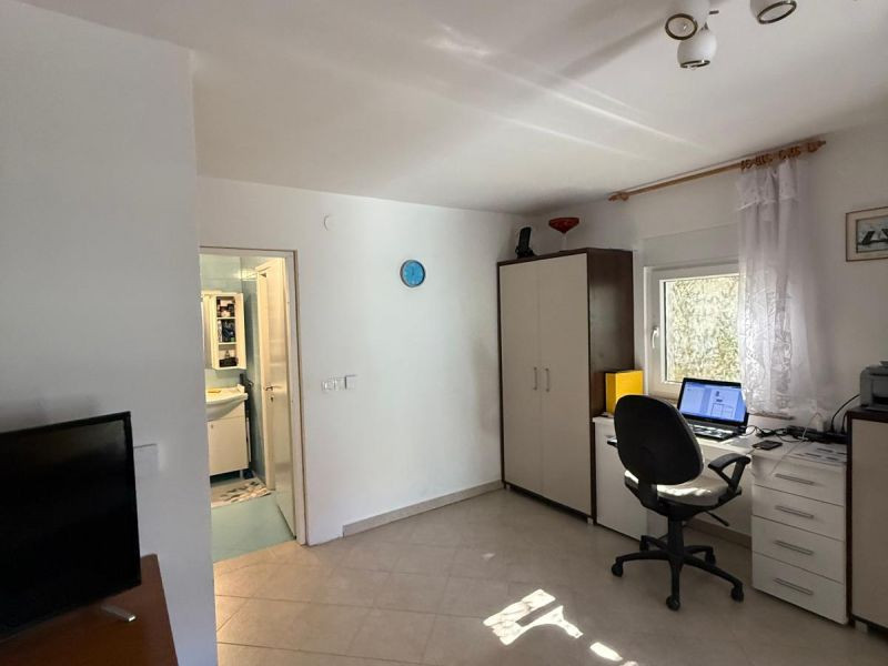 Chorvátsko :Na predaj dom na ostrove Vir – s moderným solárnym systémom!