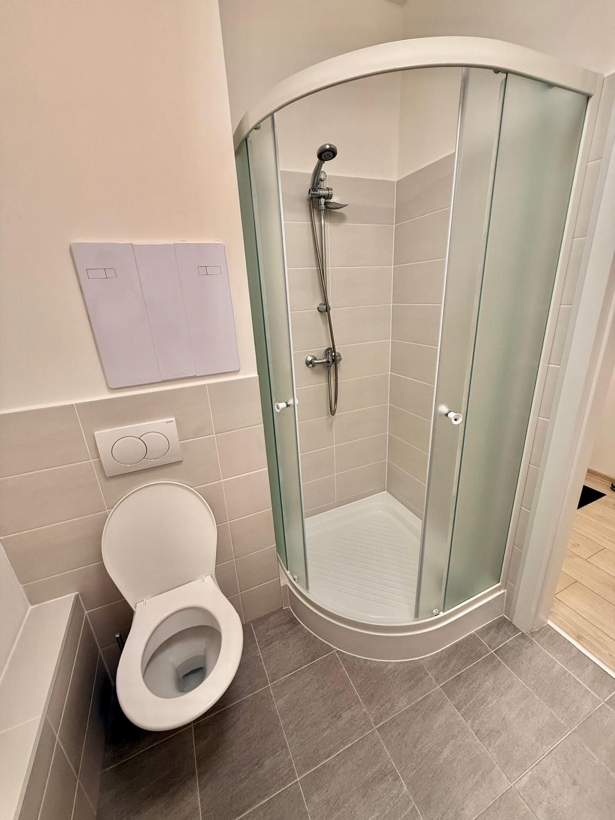 Rezervovaný - Krásny 1 izbový byt na predaj ZARIADENIE V CENE - Kasárne