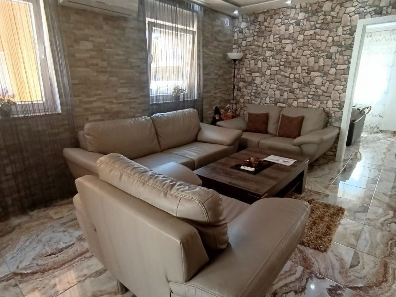 Chorvátsko -ostrov Vir - Na predaj útulný kompletne zariadený apartmán