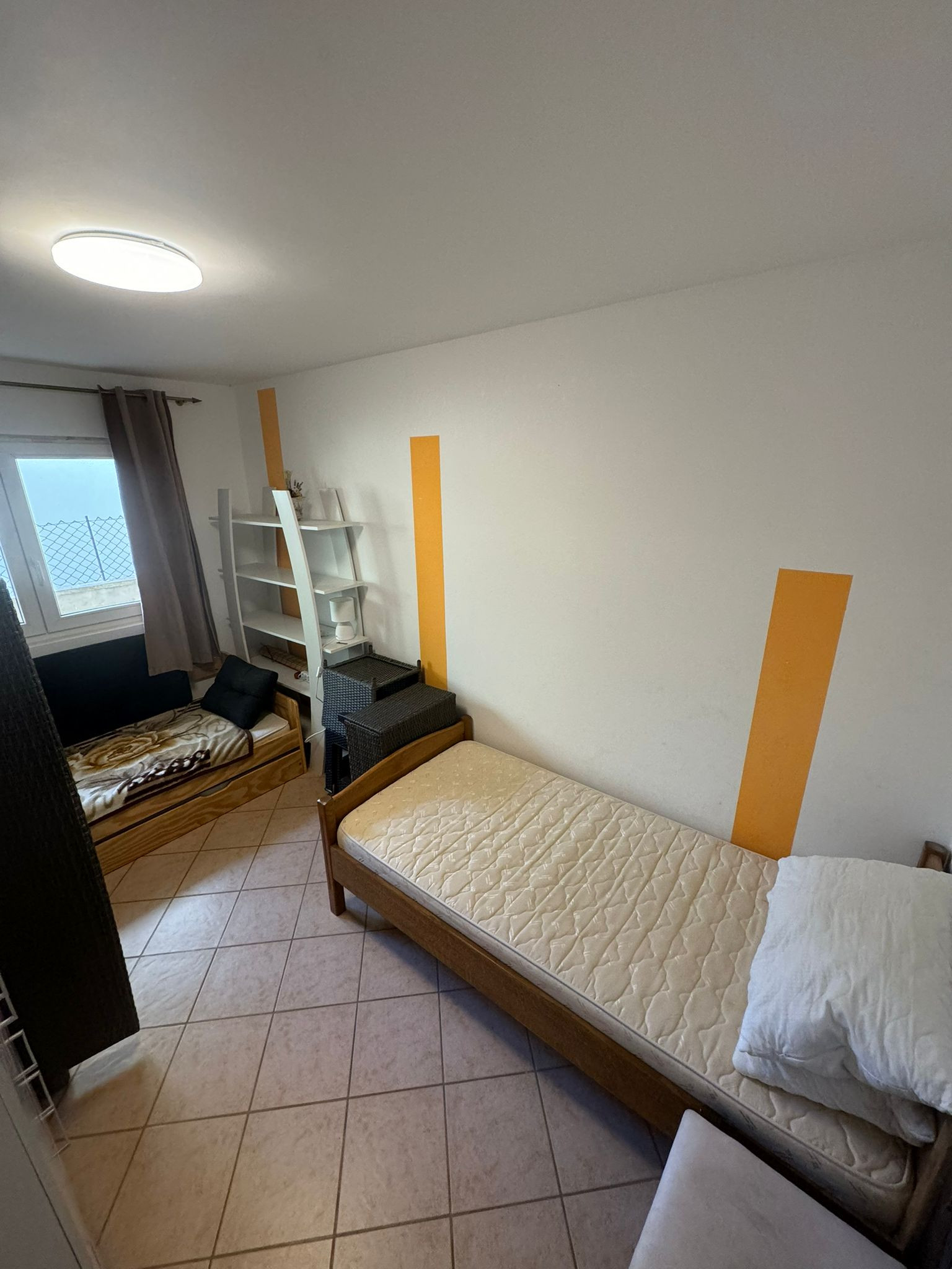 Chorvátsko , ostrov Vir - Na predaj prízemný apartmán len 70m od mora