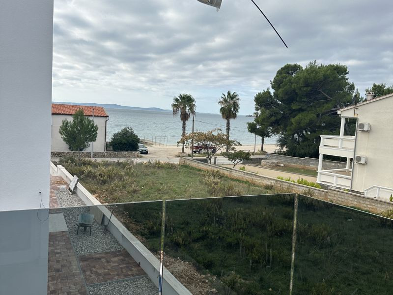 Chorvátsko , ostrov Vir - Na predaj trojizbový apartmán s výhľadom na more