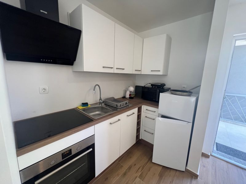 Chorvátsko, ostrov Vir - Na predaj novostavba apartmánu s vlastnou záhradou za TOP cenu!