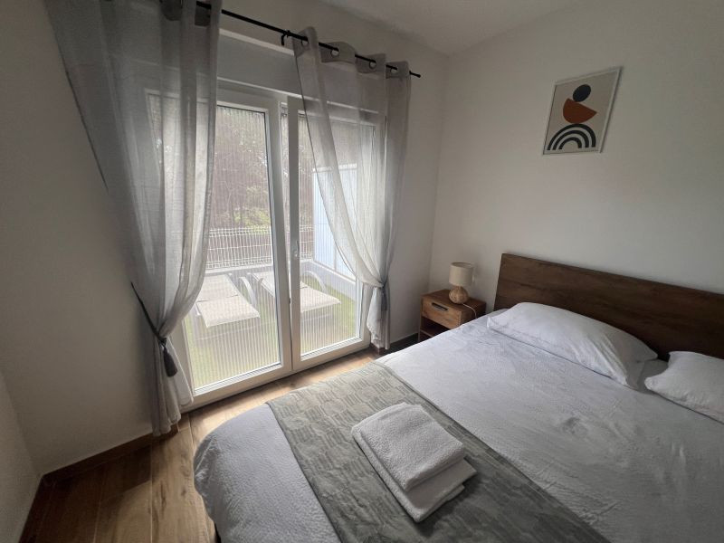 Chorvátsko, ostrov Vir - Na predaj novostavba apartmánu s vlastnou záhradou za TOP cenu!