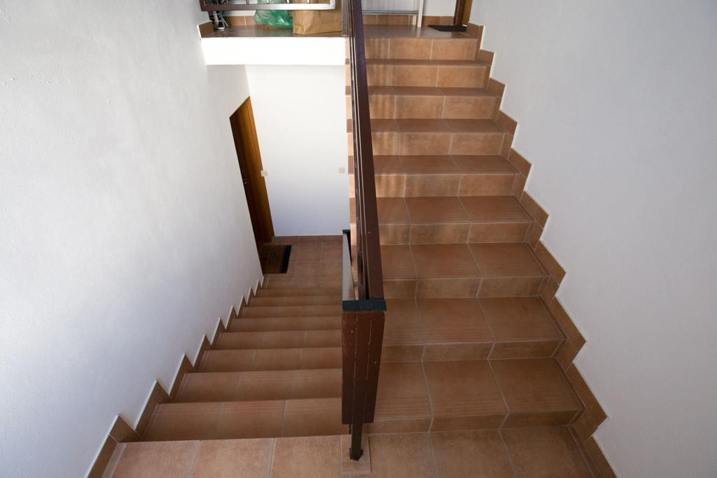 Chorvátsko , Petrčane - Na predaj zariadený apartmán s terasou