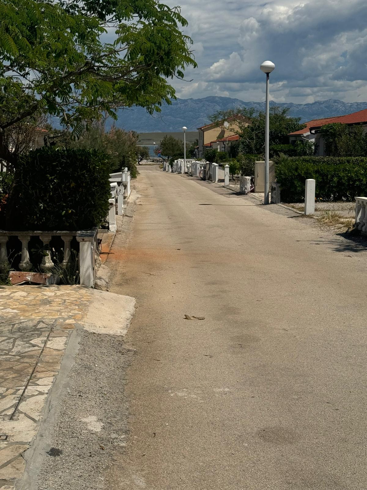 Chorvátsko - Exkluzívne na predaj domček len 100m od mora jedinečná ivestícia