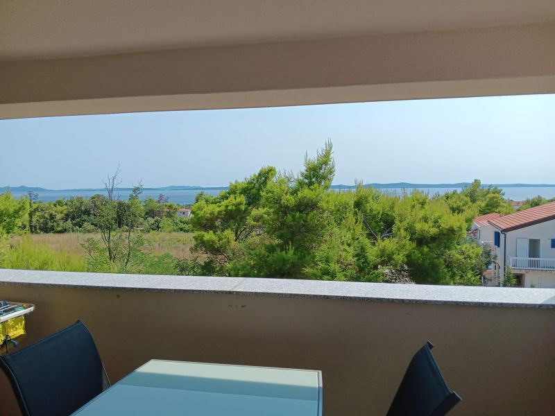 Chorvátsko - Trojizbový apartmán s bazénom a výhľadom na more