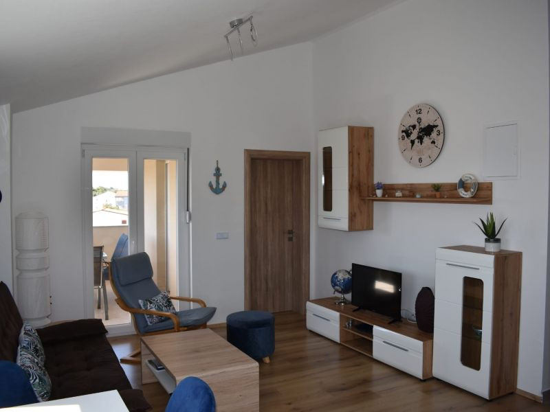 Chorvátsko - Trojizbový apartmán s bazénom a výhľadom na more