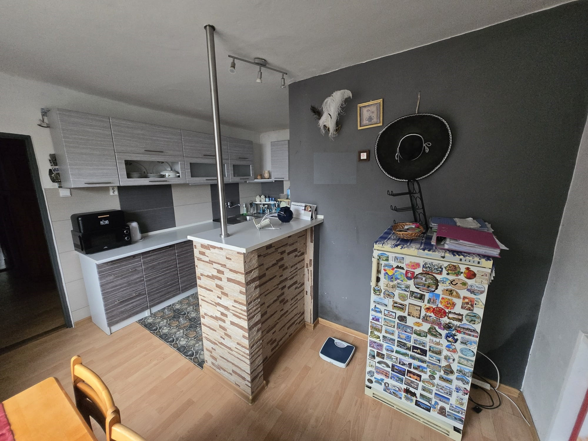 VÝHODNÁ PONUKA - DOM - CHALUPA - V DOLNEJ LEHOTE - PREDAJ