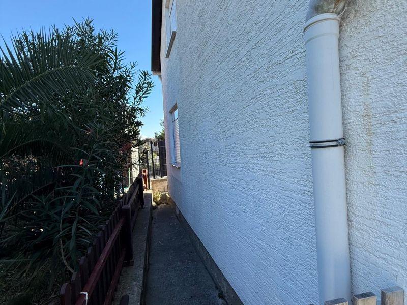 Chorvátsko - Dom 2x apartmán, výhodná investícia na ostrove Vir