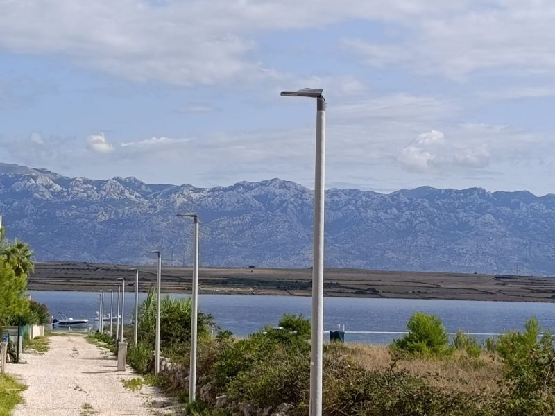 Chorvátsko na predaj: Apartmán  len 200 m od mora na ostrove Vir