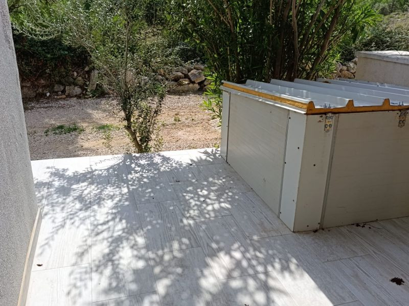 Chorvátsko na predaj: Apartmán  len 200 m od mora na ostrove Vir