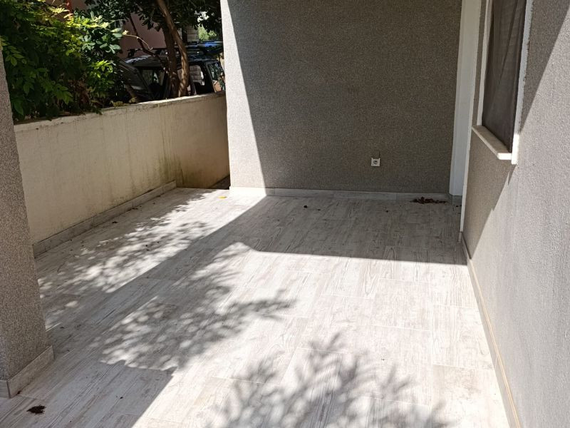 Chorvátsko na predaj: Apartmán  len 200 m od mora na ostrove Vir