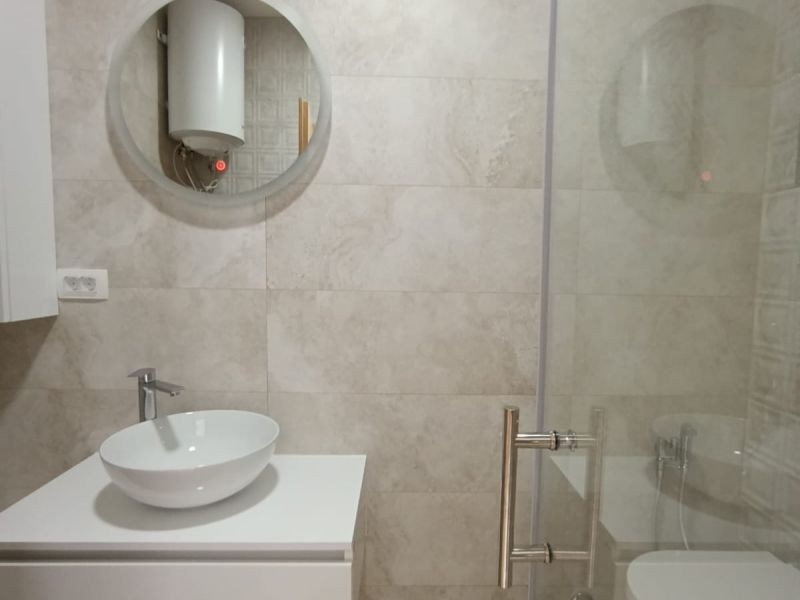 Chorvátsko Novostavba rodinného domu so záhradou na ostrove Vir