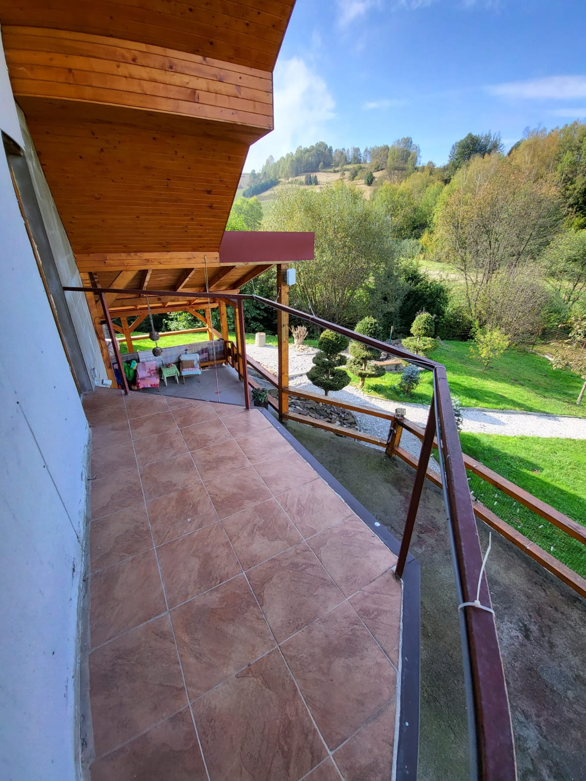 Rodinný dom na predaj skolaudovaný v roku 2007, Poľná ulica - Brezno