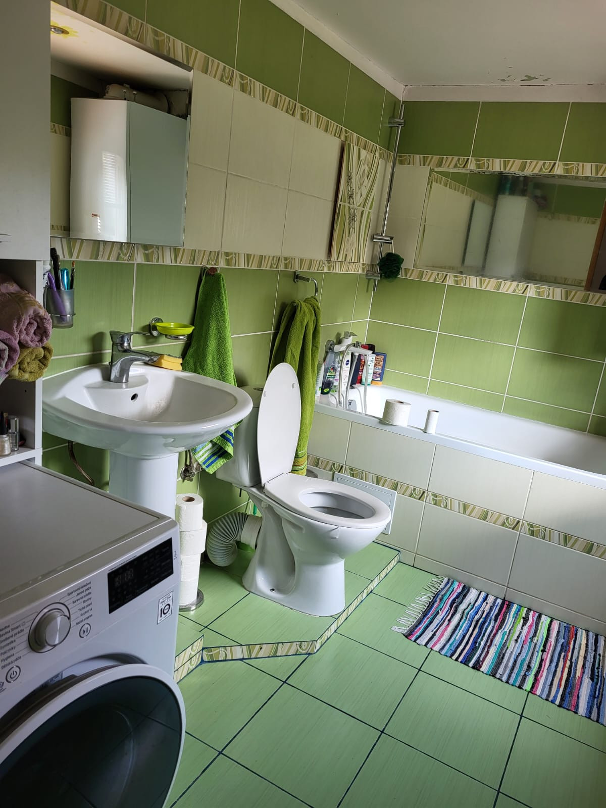 Rodinný dom na predaj skolaudovaný v roku 2007, Poľná ulica - Brezno