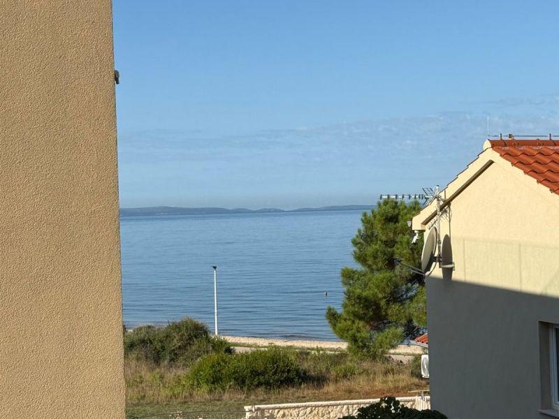 Chorvátsko - Top ponuka apartmán len 50m od mora s výhľadom na more
