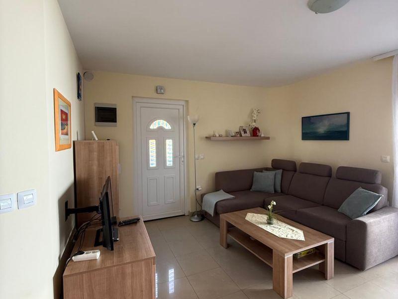 Chorvátsko - Top ponuka apartmán len 50m od mora s výhľadom na more