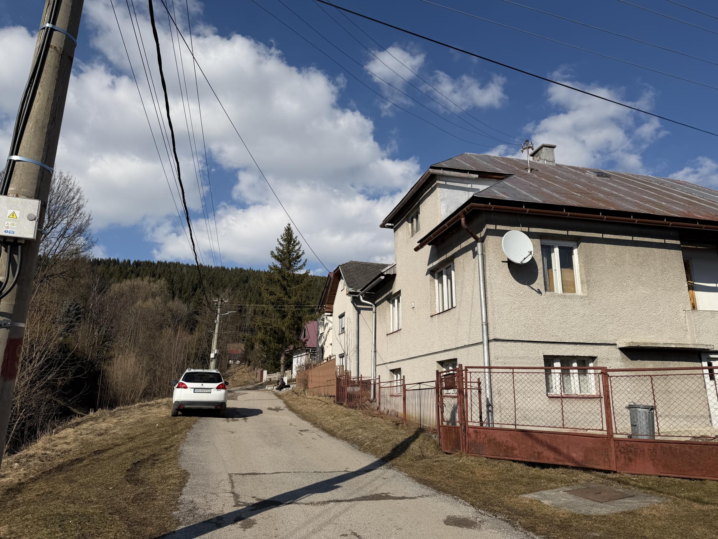 Dva domy na predaj pod Kráľovou hoľou