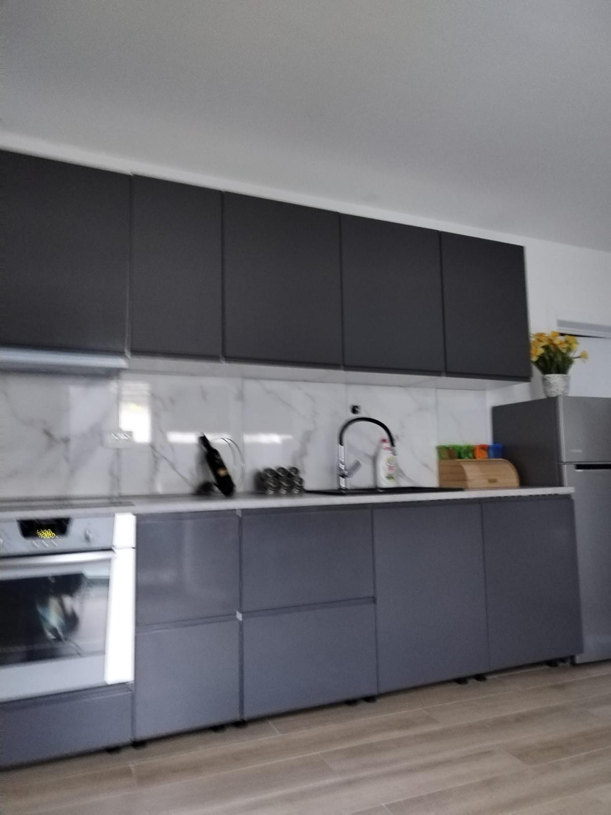 Zariadený apartmán blízko mora, Chorvátsko - Petrčane
