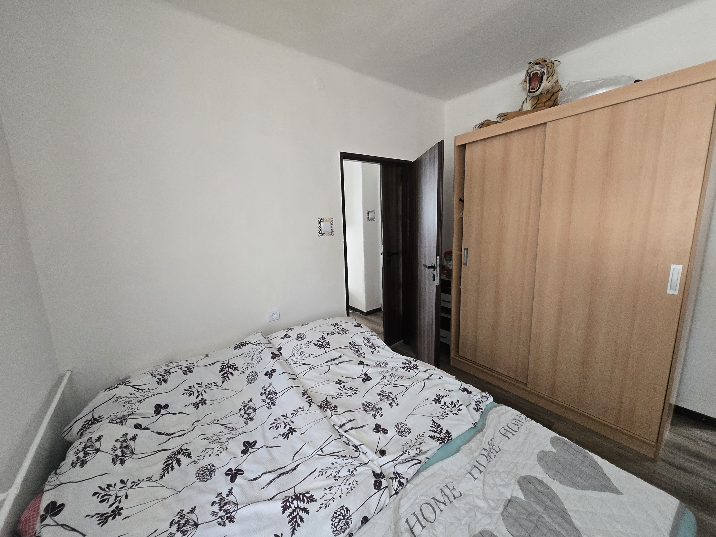 PREDAJ: 2-izbový byt s balkónom – Valaská, Hronská ulica