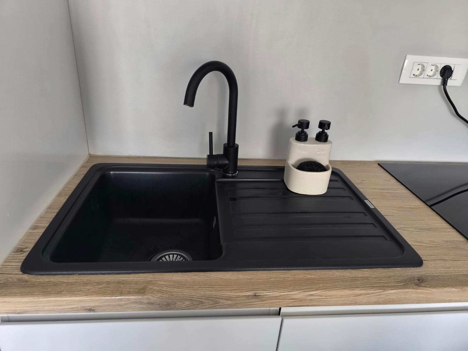 Chorvátsko - Novostavba 250m od mora a krásnej pláže