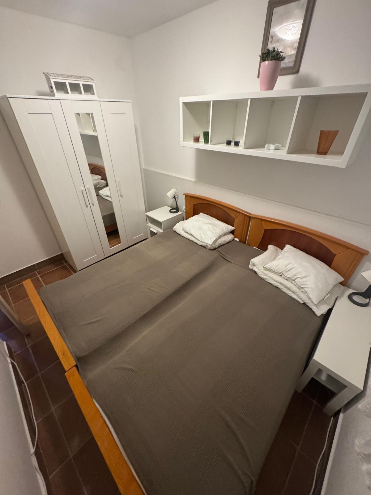 Chorvátsko- Apartmán so záhradou len 100m od mora